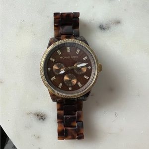 Michael Kors tortoiseshell watch